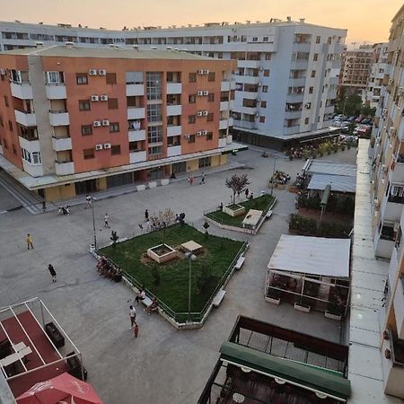 5 Star Apartment Podgorica Buitenkant foto